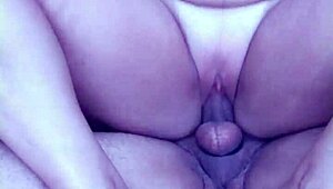 filling my girlfriend's pussy with cum