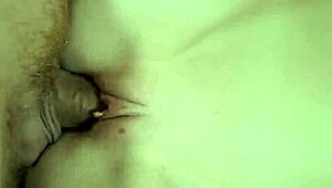 医生观看处女检查后少女被猛操