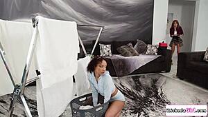 i lick ebony wifes pussy as delivery crew girl 😅