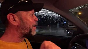 i'm gettin ready in public on praia grande beach, who gonna fuck my african ass?