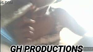 Yaa baby gives me a quick suck and fuck with big black cock