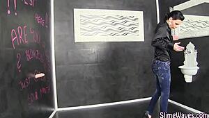 Fingering euro hoe gets messy bukkake cumshot in blowbang gloryhole