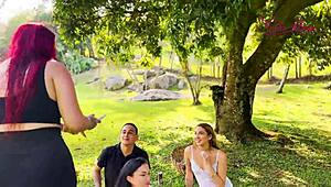 Le arriman la verga en el cami�n a la colegiala su twitter castingxxx8