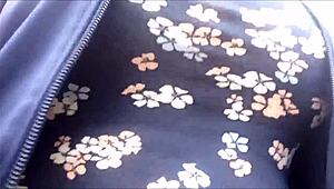 Exclamatory-Provocative Wet Lips Rubbing Cock For Teen 18+ Cumshot!