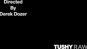 Damn, this thirsty blonde Cherry gets her tight ass stretched wide! 😍