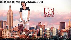 Giant Lady Without Panties Stuns City With Amazing Show