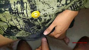 Kjæreste fukker kjæreste utendørs hardt!