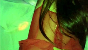 Trepando sem camisinha com a puta gostosa raquel exibida