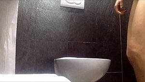 Exclamatory-Provocative Wet Lips Rubbing Cock For Teen 18+ Cumshot!