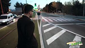 ¡Uhh, mi profesora de mates está tan buena!