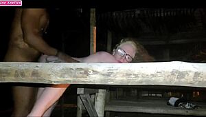 She met a stranger at the beach bar for intense sex, cumming on his monster cock before a creampie