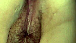 i masturbate while sucking his cock and swallowing every drop of his cum.