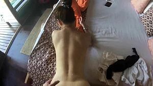 Travel tale of fucking a sexy ass on the go