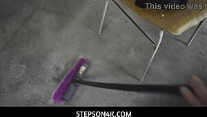 yo, stepmom quinn waters slurping my huge cock