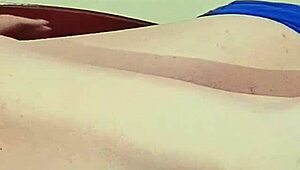 Chatting with gay friend leads to unexpected encounter