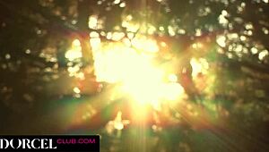 dreaming of a hot trio with two gorgeous brunettes 😍