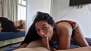 An Arab girl gives me a deep blow job and shows me her big ass
