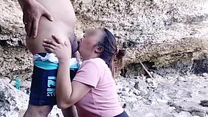 Ever tried a quick risky outdoor screw with Filipina cum eater?