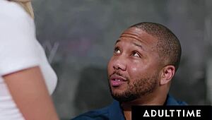 Wow! Slutty Collegegirl Emma Hix Seduces Teacher for Naughty Classroom Sex!