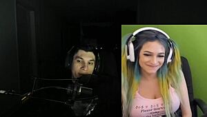 Joycgee and Trainwrecks Perform in Live Webcam Show Together