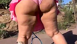 GGG ТЕНИС КУРВА в СКВИРТ СЪСТЕЗАНИЕ, Уау!