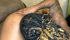 Ebony teen gets her pussy licked by back honey cocane