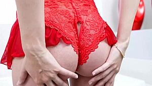 so wet, my pussy juice drips off his hard balls