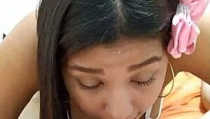 Novia loquita acepta follar por 1 000 estafada?