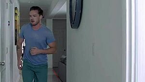 Anal Plug Stretches Teen Jamie Marleigh For Intense Action