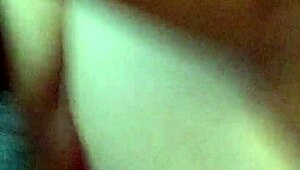 mature amateur fucking nasty with wet pussy!