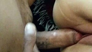 mature amateur fucking nasty with wet pussy!