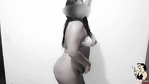 Emotional: Feeling so wild masturbating in the bathroom with Suellen Santos’ big pussy