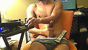 Hidden Spying on Polish European Masturbating Huge Cock to Cumshot