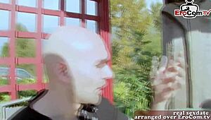 British brunette teen tries first porno casting.