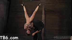 I pleasur her nauty twat