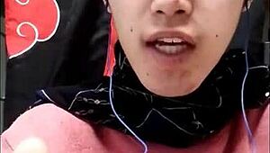 Japanese Gay Men Engage In Intimate Messaging