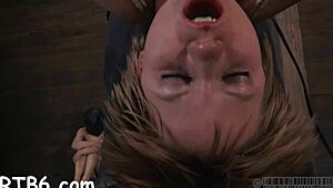 I pleasur her nauty twat