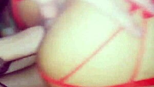 San Valentin Celebrations With Latina Teens