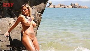 Sexy Brazilian Babes Andressa Fabiana Dani in Action