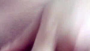 Teen Girl Masturbates Solo