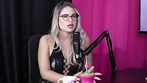 Malu Paz Gets Pussy Licked Wet?