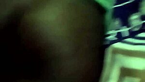 Mature Housewife's Wet Pussy Gets Creampie from Big Cock.