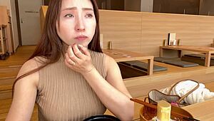 Misu Enjoys Sauna With Relaxing Foot Bath