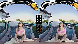 Dripping Wet Sex With Kimberly Snow VR