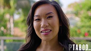 up close pov blowjob with kimmy kimm 😍