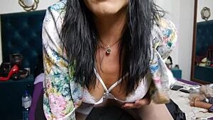 nicole aniston, that nasty blondie, giving an amazing blowjob right now