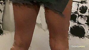 Lucky Dude Bangs Horny Heather Hurley On The Couch