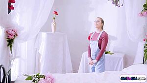 Busty photographer facesitted by stunning model