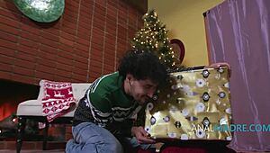 Wow, busty step mom offers ass for Christmas! 🎅