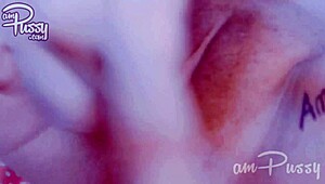 amateur asian pussy fingering close-up